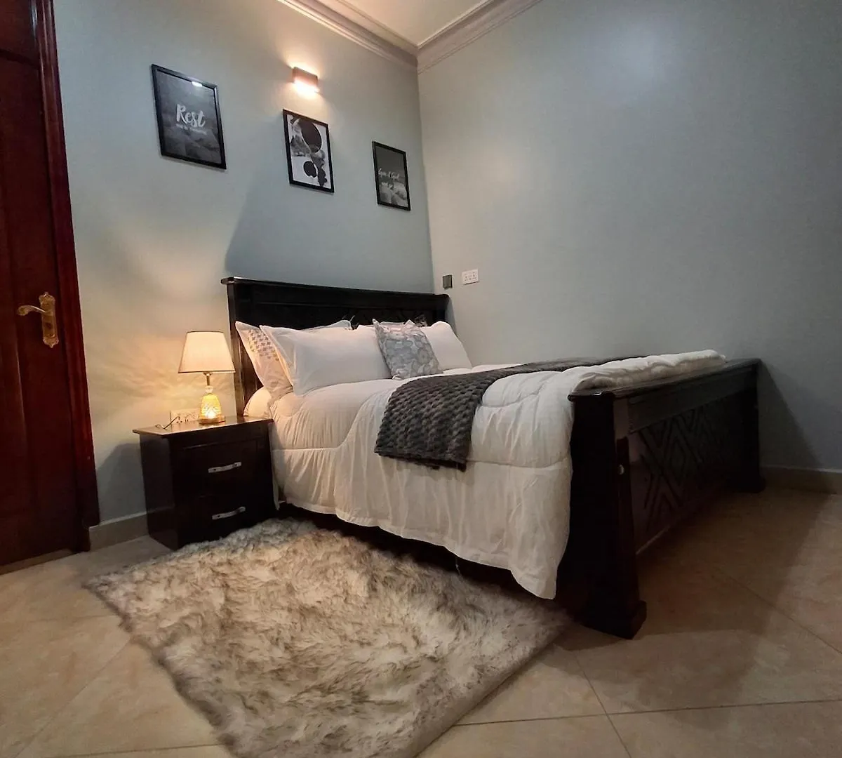 Modern Bed And Breakfast Sunset View Apartment Kampala 0*,  Uganda